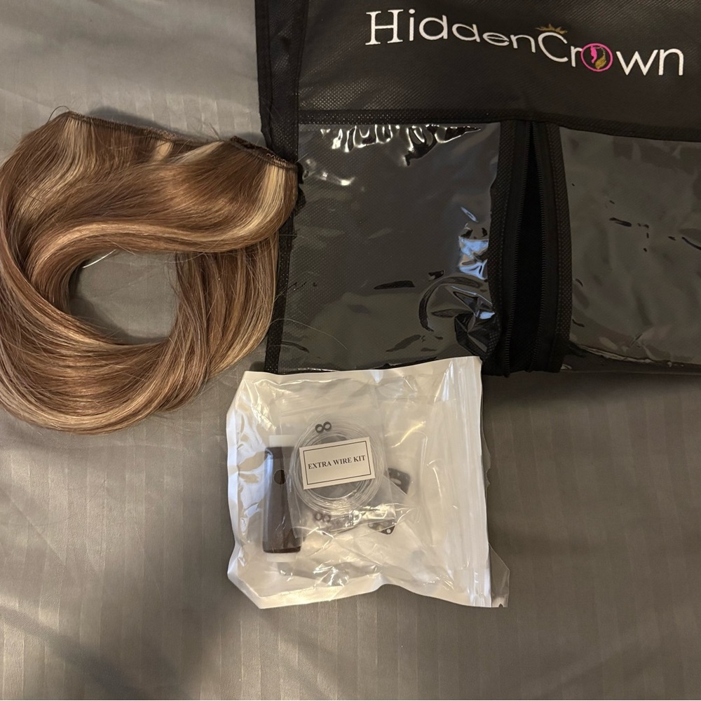 HIDDEN CROWN Halo® Extension, Medium/Light Brown with Highlights